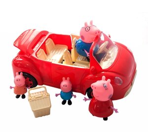 Игровой набор «Семья свинки Пеппы на пикнике»