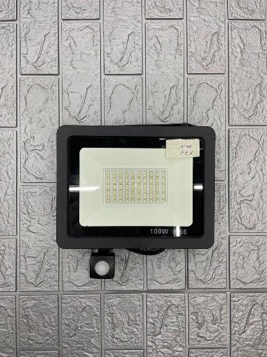 Прожектор светодиодный F7D 100 Вт от компании ТОО "KM Group" - фото 1
