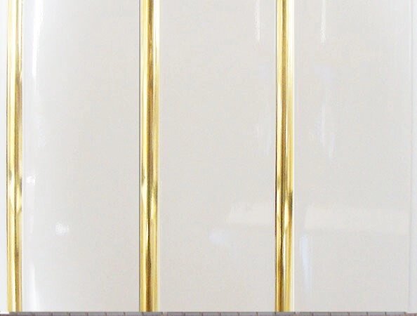 Панель Луиза золото 3-полосный лак. (5711) 3*0,25*9мм от компании ИП Фомичев - фото 1