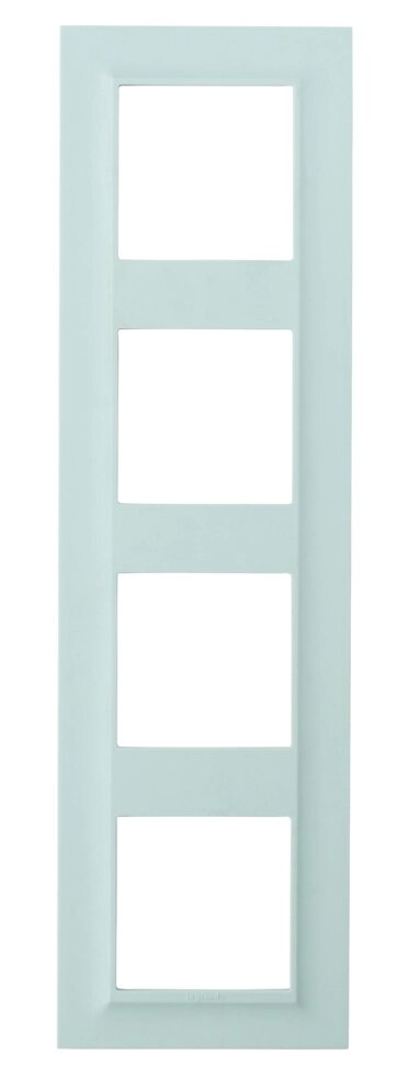 Рамка для розеток и выключателей Legrand Structura 4 поста, цвет голубой от компании ИП Фомичев - фото 1