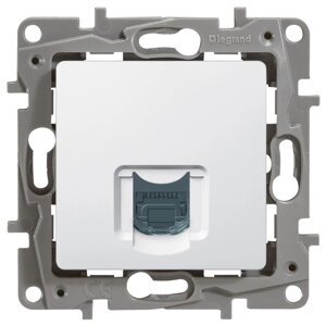 Розетка legrand etika RJ45 кат. 5 UTP (белый) 672241