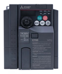 Инверторные приводы FR-E720S-080SC-EC Mitsubishi FR-E720S Inverter Drive 1.5 kW, 1-Phase In, 230 V ac, 8 A, 0.2 400Hz