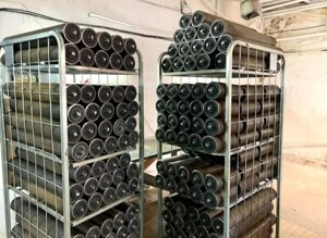 Ролики для конвейеров и рольгангов из черной стали длина 250 мм, диаметр 127 мм