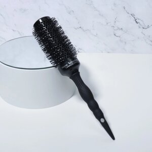 Брашинг «Premium», вентилируемый, прорезиненная ручка, d = 4,3/6 28,7 см, цвет чёрный