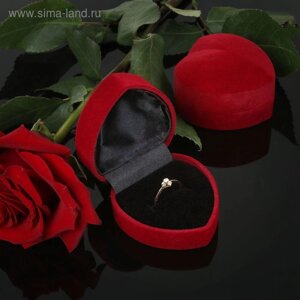 Футляр бархатный под кольцо «Сердце» 66,54, цвет бордовый, вставка черная