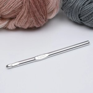 Крючок для вязания, с анодированным покрытием, d = 7 мм, 15 см