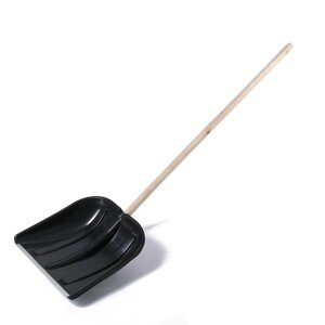 Лопата пластиковая, ковш 410 415 мм, с металлической планкой, деревянный черенок, с ручкой