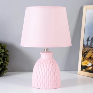 Настольная лампа "Дельфина" E14 40Вт розовый 20х20х32 см RISALUX