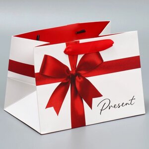 Пакет подарочный с широким дном, упаковка, «Подарок», 20 х 14 х 13.2 см