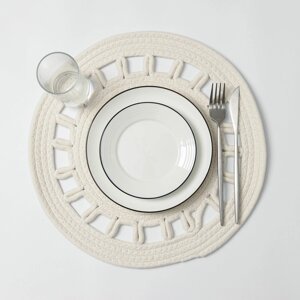 Салфетка сервировочная на стол Доляна «Кружево», d=38 см, цвет белый