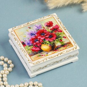 Шкатулка «Букет цветов в вазе», белая, 1010 см, лаковая миниатюра