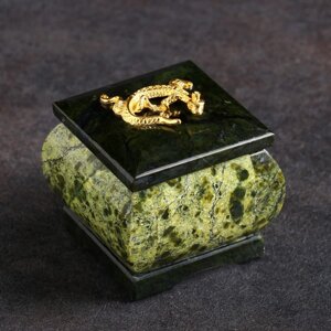 Шкатулка "Коронованная ящерица", 5х5х5 см, натуральный камень, змеевик