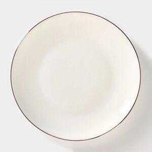 Тарелка фарфоровая десертная «Золотая линия», d=18 см, цвет белый