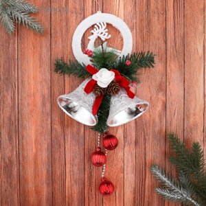Украшение новогоднее "Колокольчики с шариками и декором" 15х30 см, бело-красный