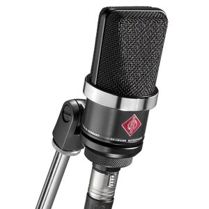 Студийный микрофон Neumann