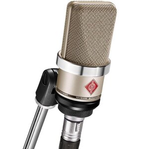 Студийный микрофон Neumann