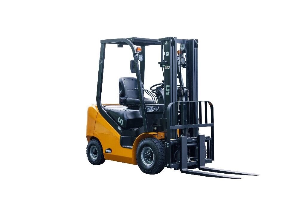 Бензиновый / газовый погрузчик UN Forklift FGL18T от компании ЭлМедиа Групп - фото 1