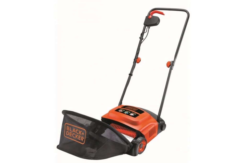 Аэратор Black&Decker GD300 30 см, 600 Вт, 3 уровня высоты, сборный мешок 30 л от компании Qural-Saiman - фото 1