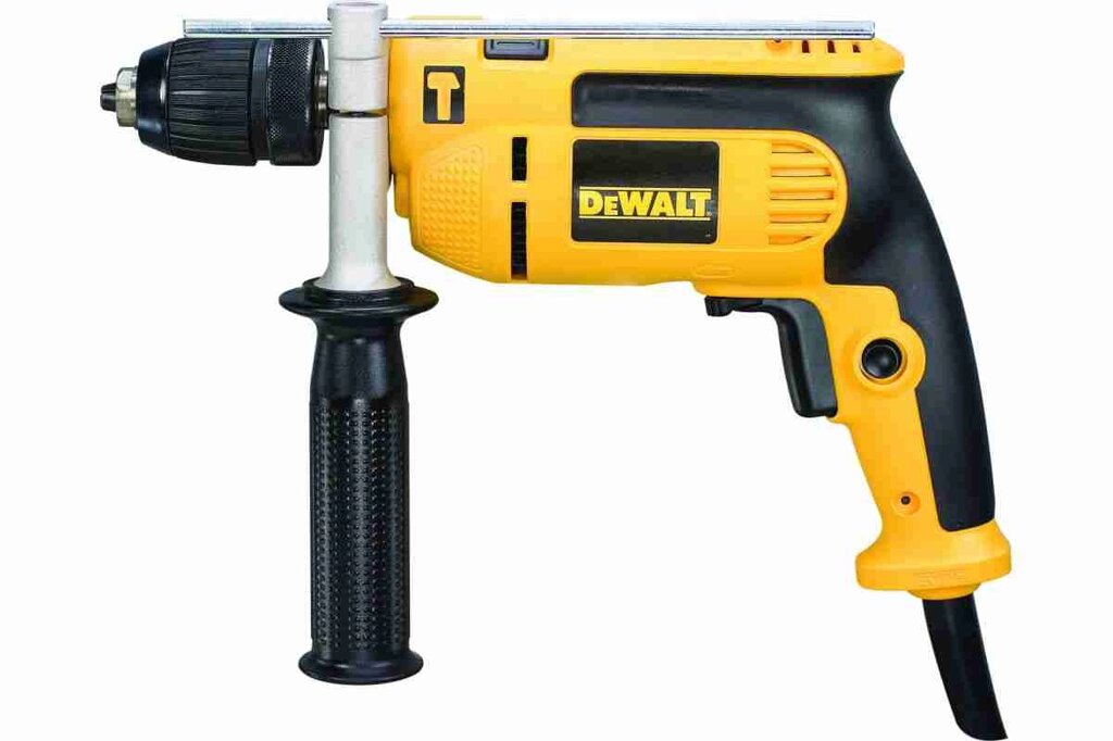 DeWalt, DWD024S, Ударная дрель, 701 Вт, 0-2800, БЗП от компании Qural-Saiman - фото 1