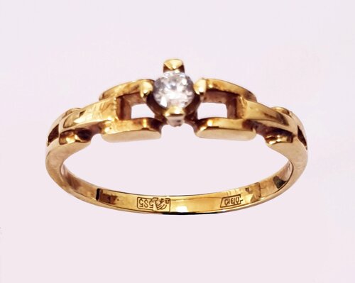 Костромской Ювелирный завод кольцо желтое золото вставка фианит