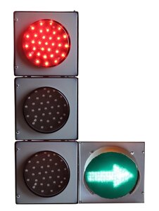 Светофор светодиодный транспортный Т. 3. п. 1 (100 мм) + 1 доп. секция (стрелка вправо) 12 Вольт Объемный корпус