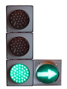Светофор светодиодный транспортный Т. 3. п. 1 (100 мм) + 1 доп. секция (стрелка вправо) 220 Вольт Плоский корпус