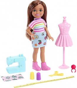 Barbie игровой набор с куклой челси модельер