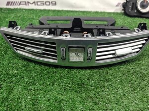 Дефлектор воздушный Mercedes-Benz S-Class W221 M276.950 2012 (б/у)