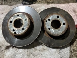 Диск тормозной Mercedes-Benz E-Class W211 М272.964 2005 перед. (б/у)