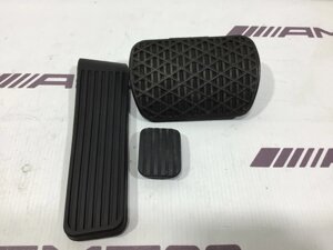 Накладка на педаль Mercedes-Benz E-Class W211 М112.649 2004 (б/у)