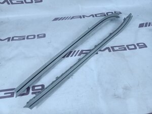 Направляющая шторки Mercedes-Benz S-Class W221 M273.961 2005 (б/у)