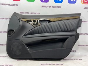 Обшивка боковой двери Mercedes-Benz E-Class W211 М272 2006 перед. прав. (б/у)