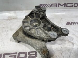 Подушка акпп Mercedes-Benz S-Class W221 M273.968 2007 (б/у)