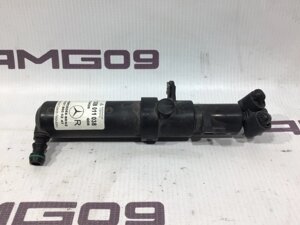 Форсунка омывателя фар Mercedes-Benz S-Class W221 M273.961 2007 перед. прав. (б/у)