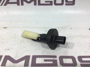 Датчик уровня бачка омывателя Mercedes-Benz E-Class W211 M272.972 2005 (б/у)