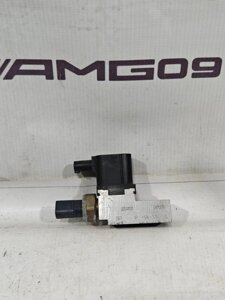 Блок клапанов пневмоподвески Mercedes-Benz E-Class W211 M273.962 2006 (б/у)