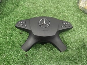 Подушка безопасности в руль Mercedes-Benz C-Class W204 M271.860 2010 (б/у)