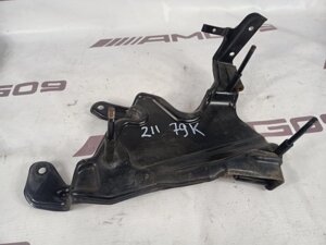 Крепление аккумулятора Mercedes-Benz E-Class W211 M272.972 2005 (б/у)