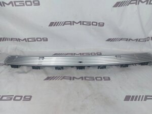Решетка в капот Mercedes-Benz E-Class W211 М272.964 2005 (б/у)