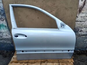 Дверь боковая Mercedes-Benz E-Class W211 M273.960 2006 перед. прав. (б/у)