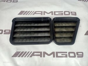 Решетка вентиляционная Mercedes-Benz R-Class W251 M272.967 2006 (б/у)