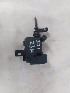 Замок лючка бензобака Mercedes-Benz S-Class W221 M273.961 2005 (б/у)