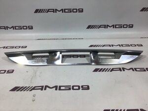 Накладка двери багажника Mercedes-Benz E-Class W211 М112.649 2004 (б/у)