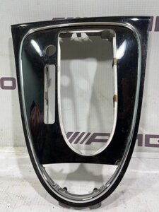 Декоративная накладка селектора акпп Mercedes-Benz Cls-Class C219 M113.967 2005 (б/у)