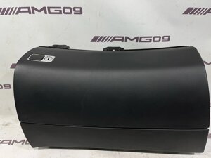 Бардачок Mercedes-Benz S-Class W221 M272.974 2009 (б/у)