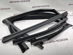 Внутренний уплотнитель стекла Mercedes-Benz S-Class W221 M273.961 2006 (б/у)