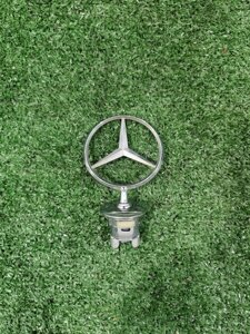 Значок капота Mercedes-Benz S-Class W221 M276.950 2012 (б/у)