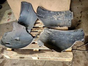 Подкрылок Mercedes-Benz E-Class W211 M273.960 2006 перед. (б/у)