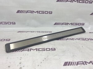 Накладка на порог наружная Mercedes-Benz E-Class W211 M272.972 2005 перед. лев. (б/у)