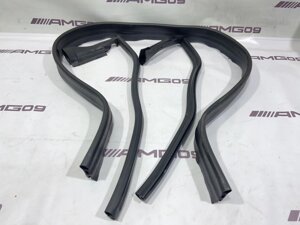 Уплотнительная резинка капота Mercedes-Benz E-Class W212 M271.860 2013 перед. (б/у)